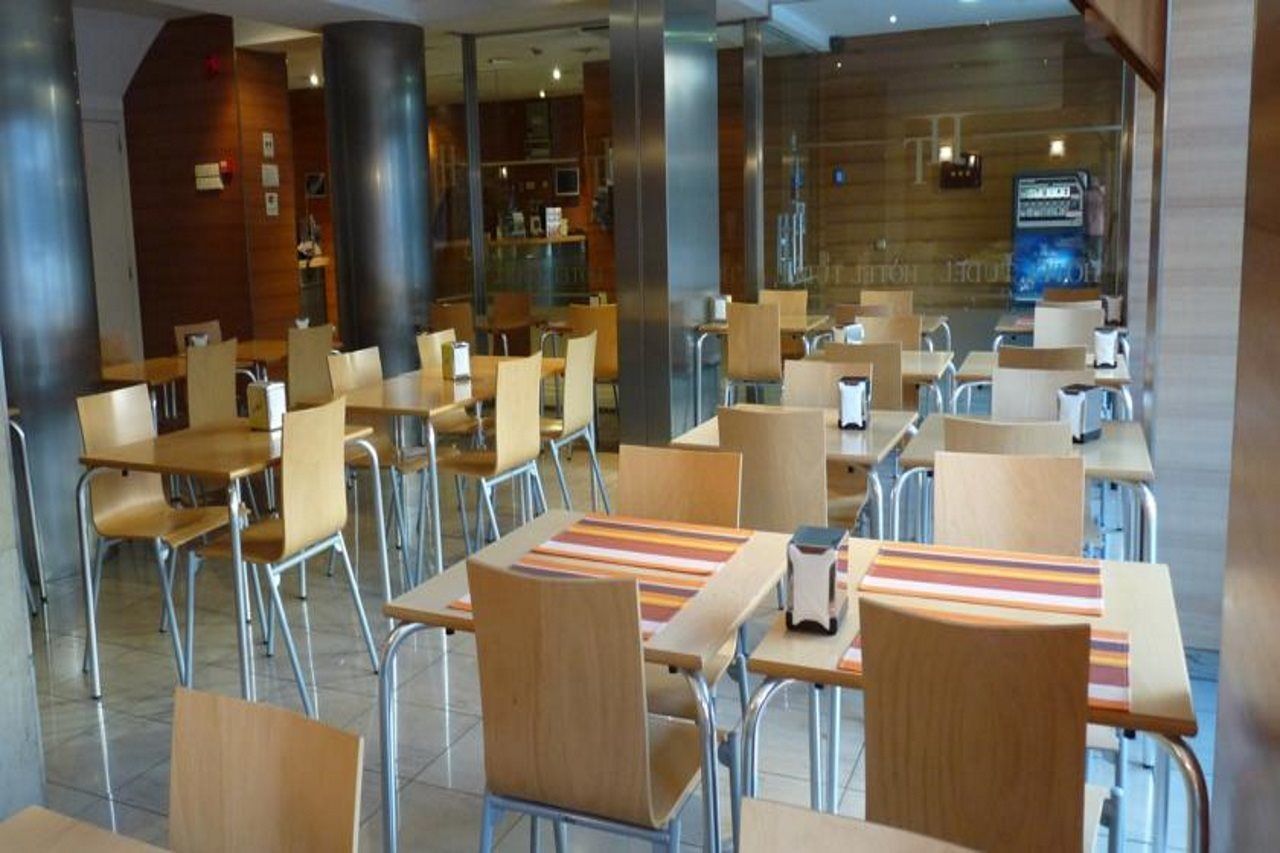 Tudel Hotel Андора ла Веля Екстериор снимка